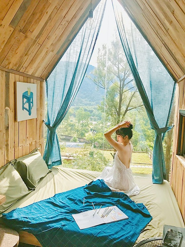 nh&agrave; b&ecirc;n rừng - ulesa s&oacute;c sơn h&agrave; nội 1