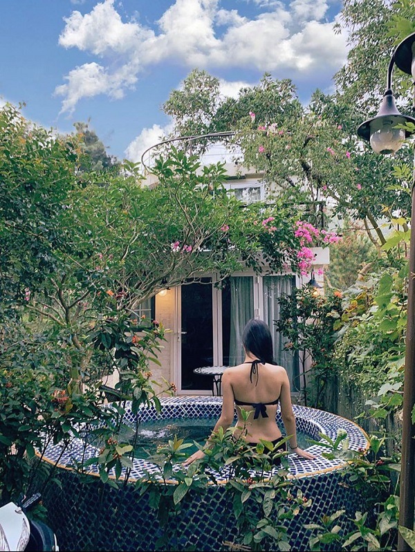 Ulesa S&oacute;c Sơn Villa