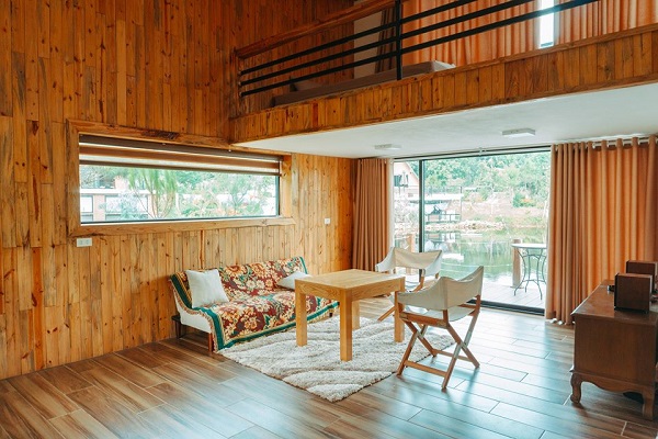 Nh&agrave; b&ecirc;n hồ - ULesa Villa