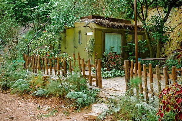 Thung sat 01 -Nha Ben Rung - U lesa 5