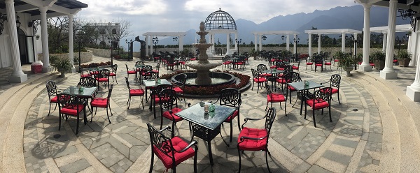 cafe silk path resort