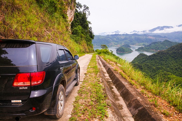 Phương tiện di chuyển tới Mai Ch&acirc;u Hideaway resort