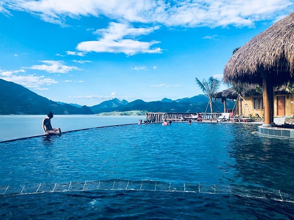 Phương tiện di chuyển tới Mai Ch&acirc;u Hideaway resort