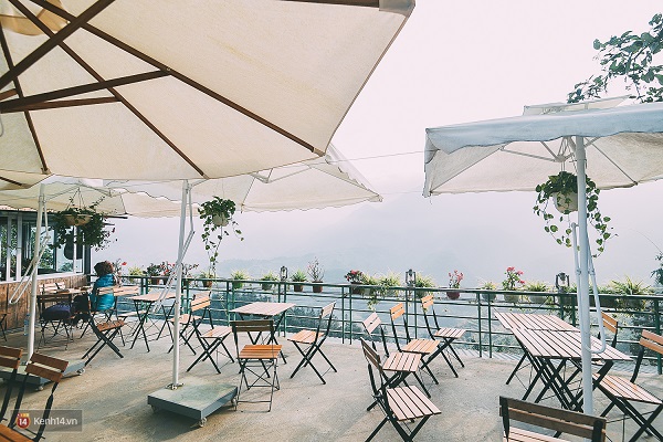 Fansipan Terrace Cafe Sapa