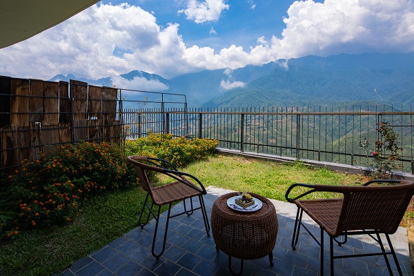Balconny-paos sapa hotel.amandatravel