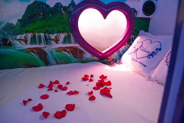 xe đi Sapa - inter valentine - cabin ri&ecirc;ng biệt